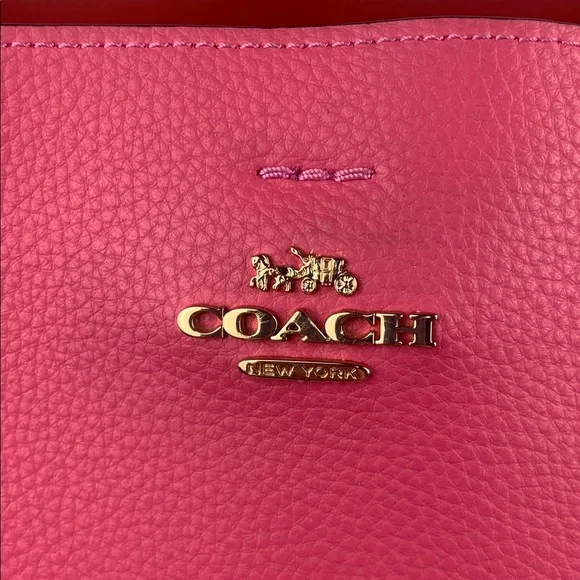 Coach Small Town Bucket Bag crossbody Pink White Red Striped Gold Zip pocket - Picture 4 of 16